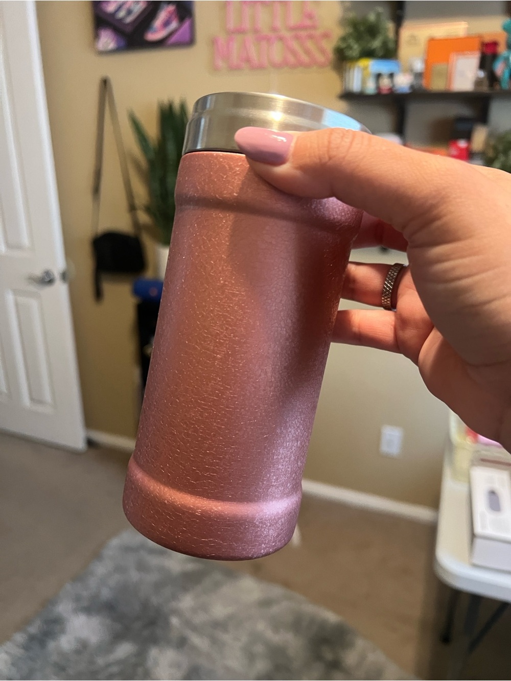 rose gold glitzy